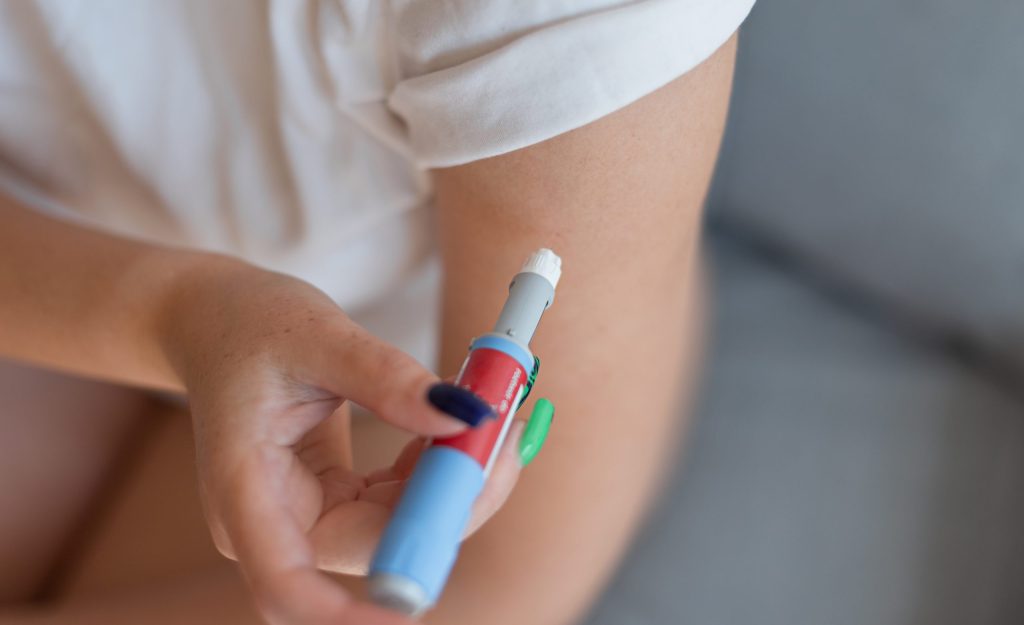 What Happens When You Stop Taking Ozempic or Wegovy: Effects, Side Effects, and How to Manage Discontinuation