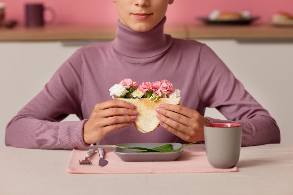 How to Stop Thinking About Food: Practical Strategies to Regain Control